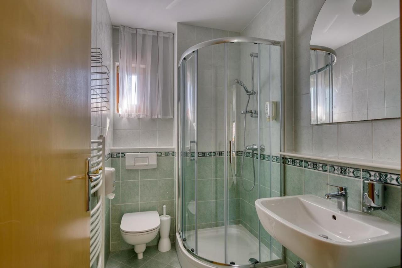 Garni Hotel Zvon Zreče Exteriör bild